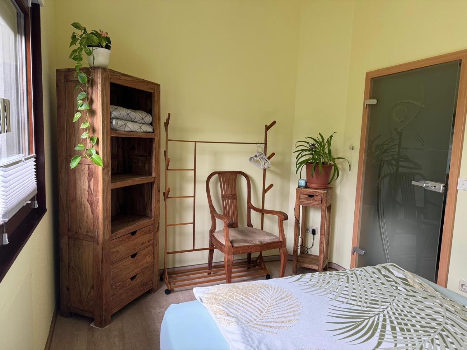 Ferienwohnung Gnubbel Am Wald Weisswasser Luaran gambar